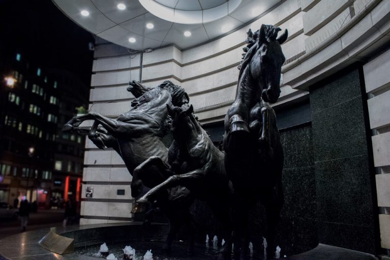 Statues de chevaux à Piccadilly Circus